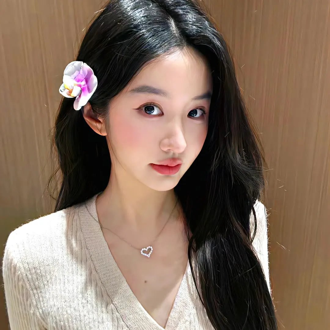 围绕电影与电视剧展开，整体节奏清晰，信息组织紧凑，兼顾可看性与内容层次。